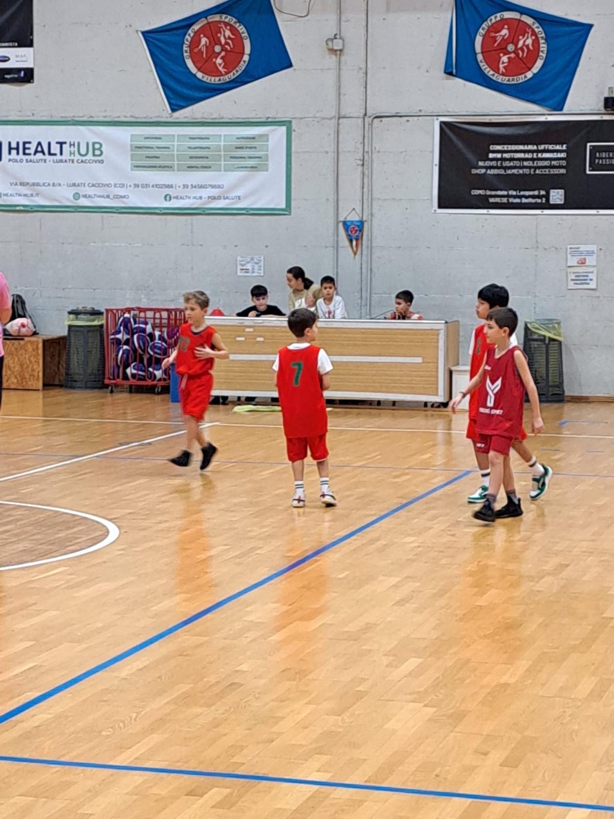Basket Young Sport in azione